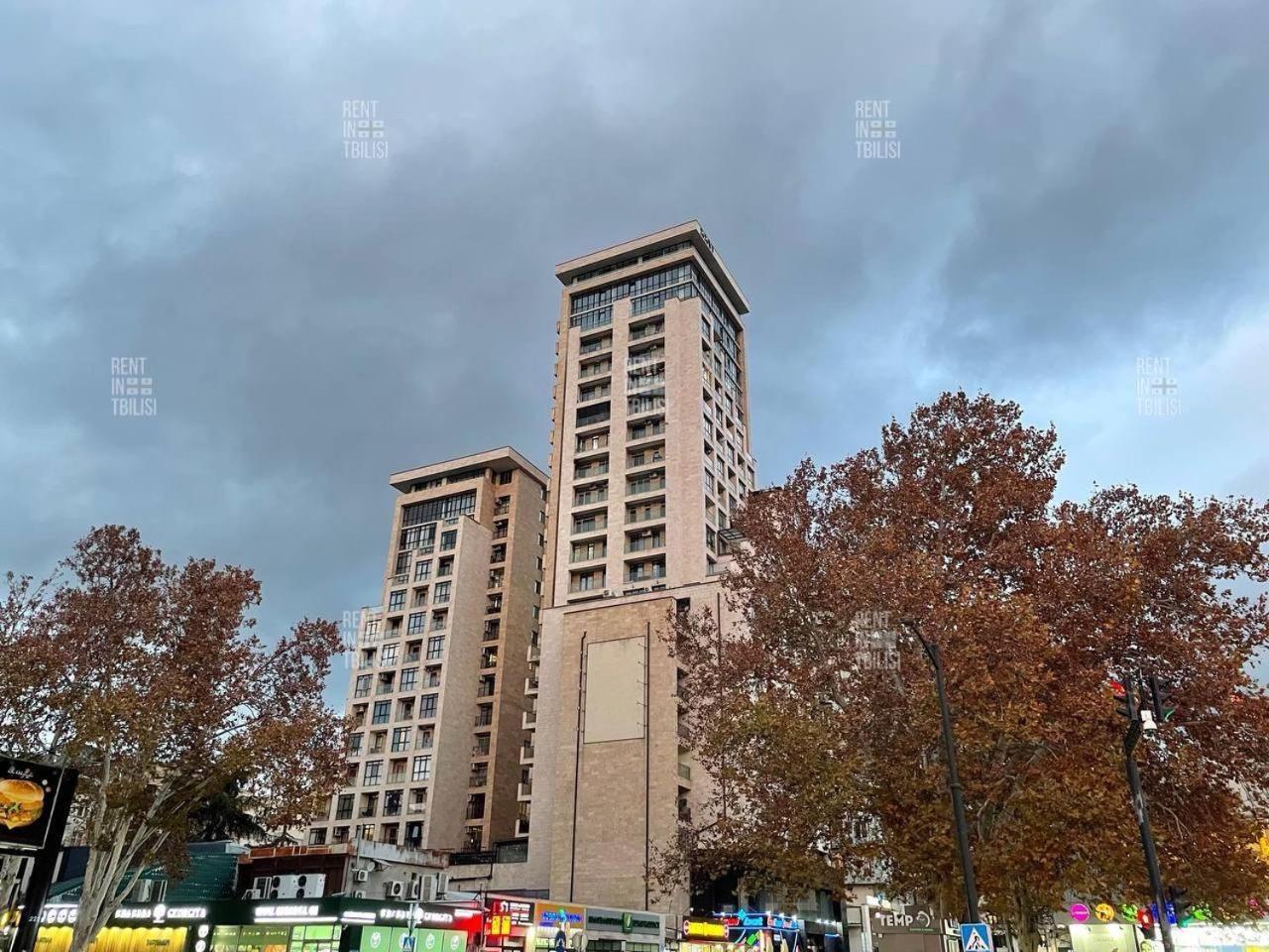 City Center - Next To Holiday Inn -2Br Apartment Tbilisi Bagian luar foto