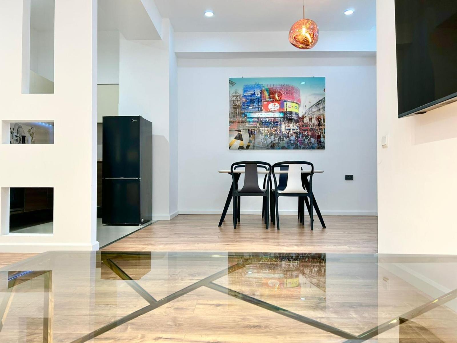 City Center - Next To Holiday Inn -2Br Apartment Tbilisi Bagian luar foto